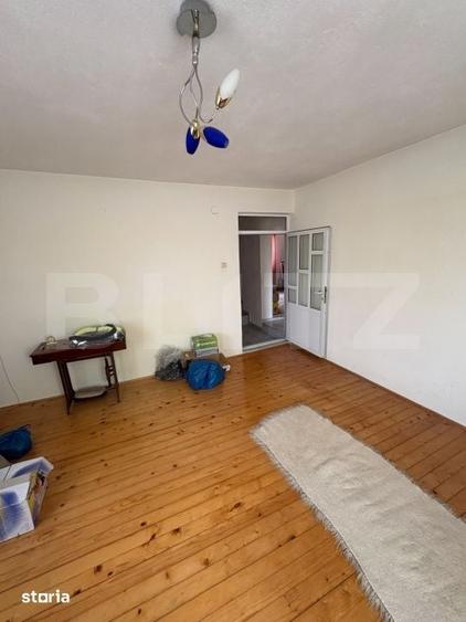 Casă cu 7 camere cu Teren 630 Mp în Găvana