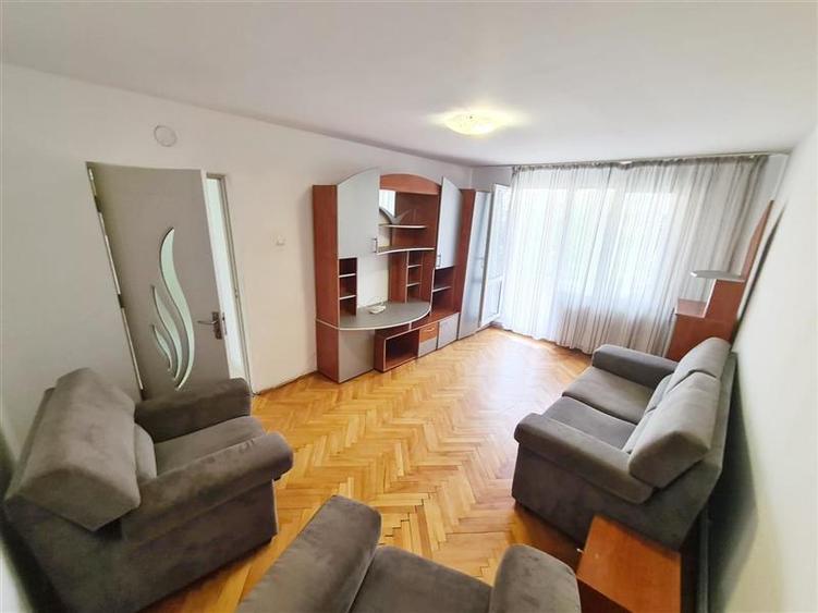 Apartament 3 camere decomandat, 2 bai, etaj intermediar Craiter - 1