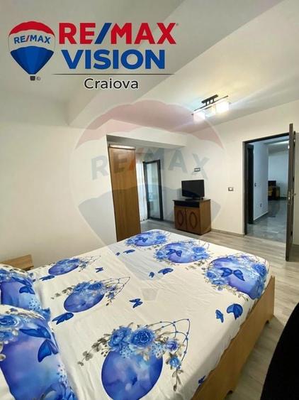 Apartament cu 3 camere decomandat, mobilat în George Enescu