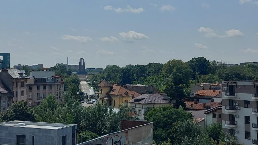 Birou, de 120 mp, în Parcul Carol