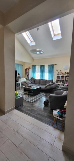 Casă cu Teren 410 Mp în Cornetu