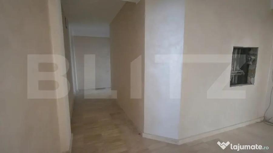 Spațiu comercial, de 130 mp, în Central