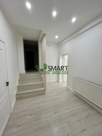 Spațiu comercial, de 137 mp, în Central