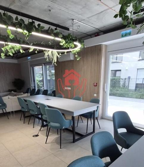 Apartament cu 3 camere decomandat, mobilat în Doamna Ghica