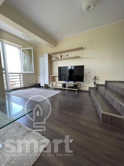 Apartament cu 3 camere semidecomandat în Andrei Mureșanu