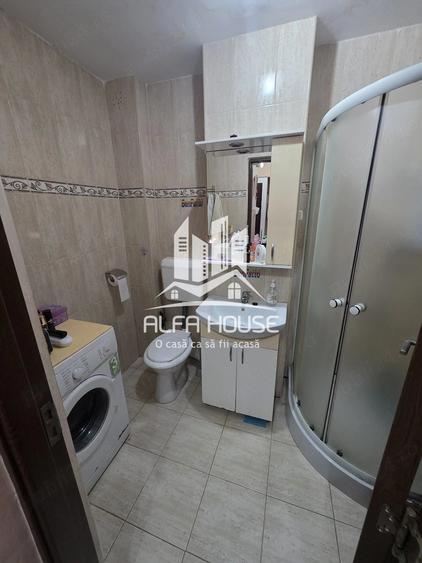 Apartament cu 2 camere decomandat în Micro III