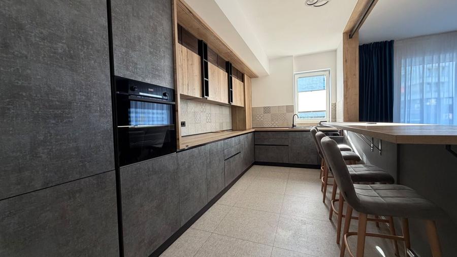 Apartament cu 2 camere, mobilat în Centrul Civic