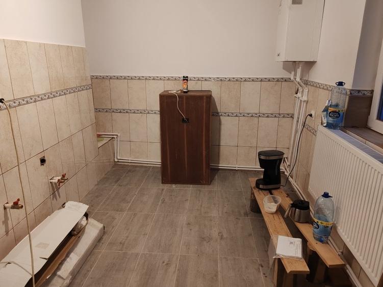 Spațiu comercial, de 200 mp, în Central