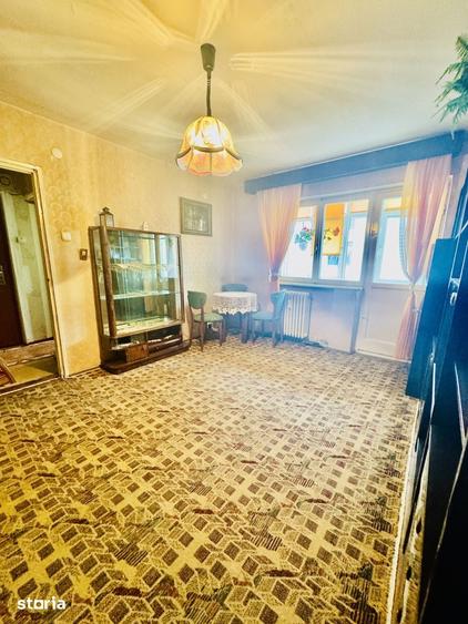 Apartament cu 2 camere semidecomandat în Ultracentral