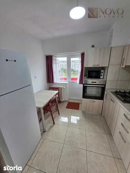Apartament cu 2 camere decomandat, mobilat în P-ța Alba Iulia