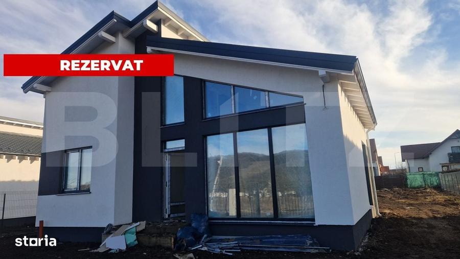 Casă cu 3 camere cu Teren 500 Mp în Central