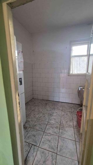 Casă cu 3 camere în Central