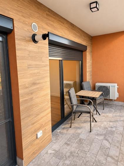 Apartament cu 2 camere decomandat în Torontalului