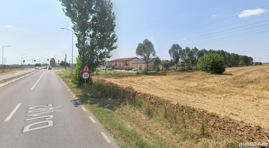 Teren de 9300 mp, în Blejoi