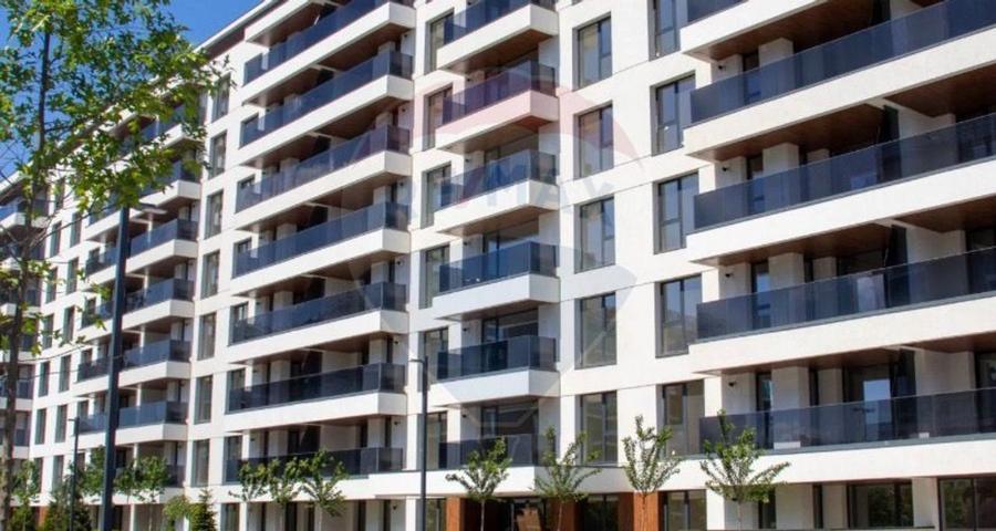 Apartament cu 3 camere decomandat în Aviației