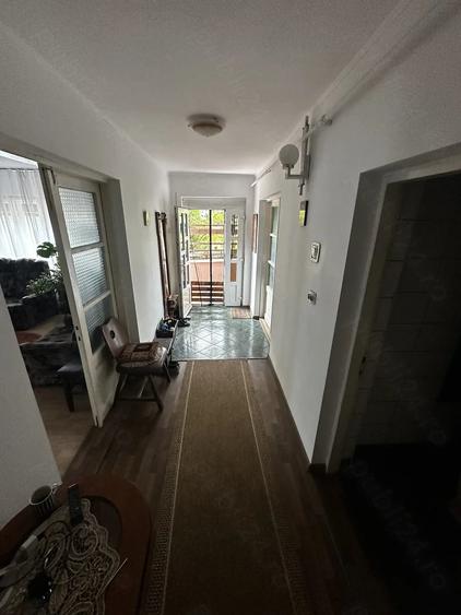 Casă cu 3 camere cu Teren 529 Mp în Central
