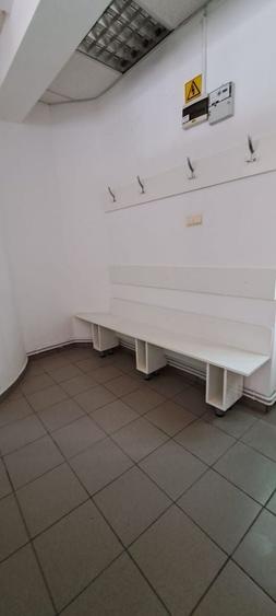 Spațiu comercial, de 175 mp, în Central