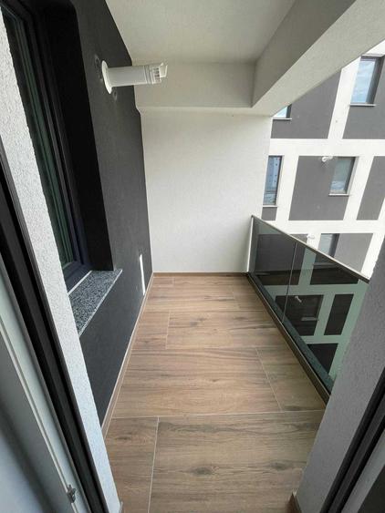 Apartament cu 2 camere decomandat în Exterior Vest