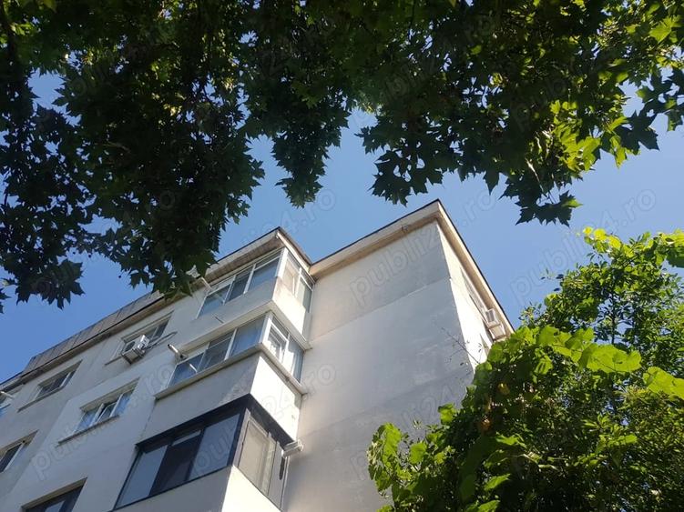 Apartament cu 2 camere decomandat în Buzaului