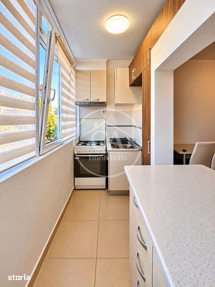 Apartament cu 3 camere decomandat în Rogerius