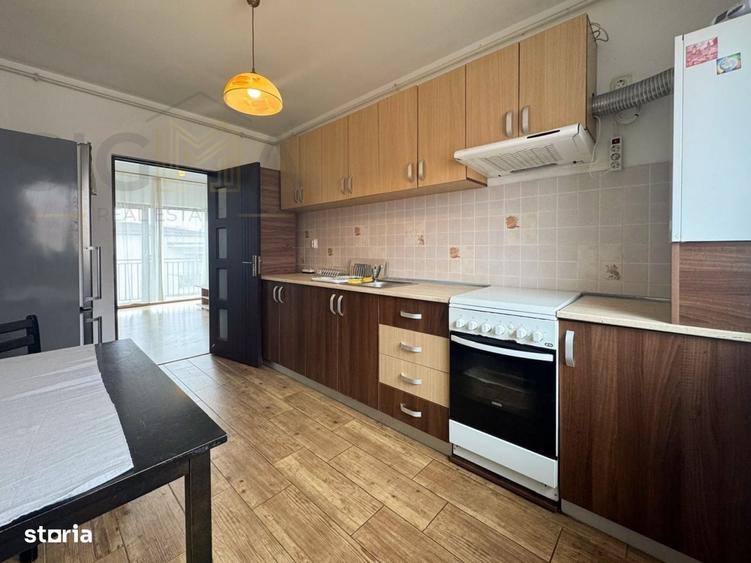 Apartament cu 3 camere în Bună Ziua