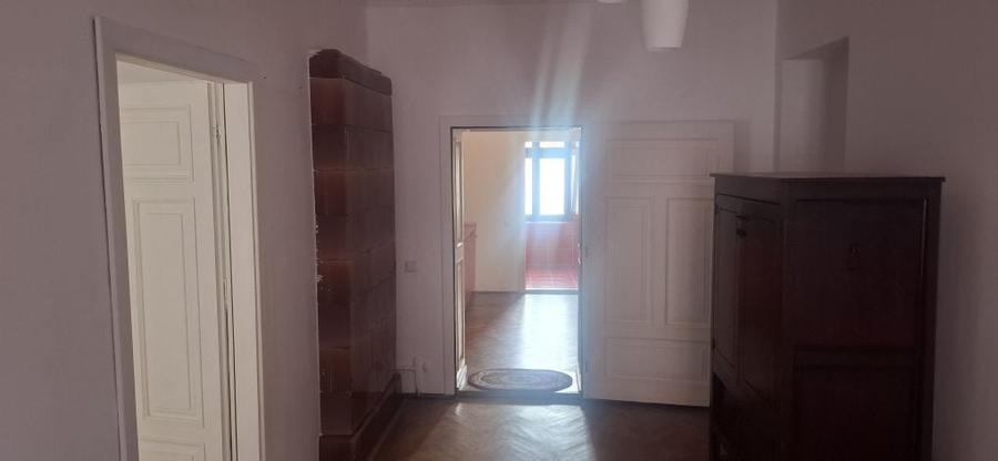 Apartament cu 2 camere nedecomandat, mobilat în Ultracentral