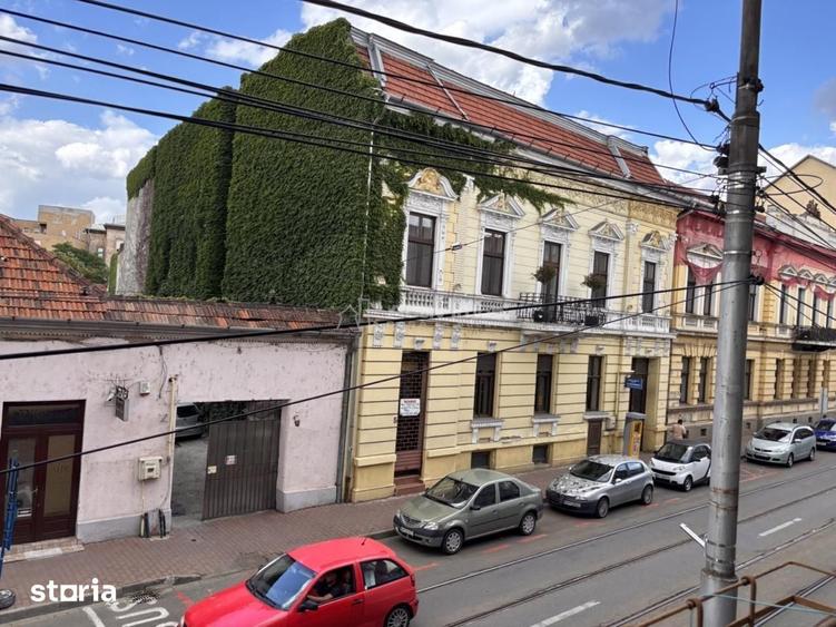 Apartament cu 3 camere de inchiriat in centrul Oradiei Strada Primar - 13