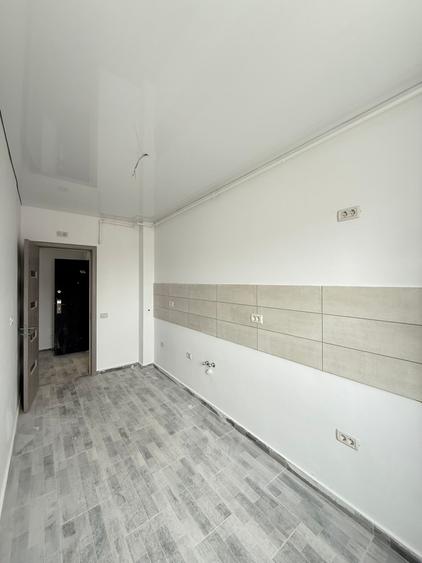 Apartament cu 3 camere decomandat în Militari