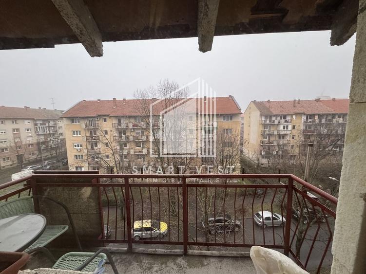 Apartament cu 2 camere decomandat, mobilat în Carpați 2