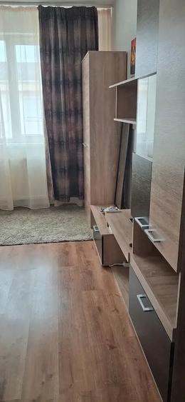 Garsonieră decomandată în Metalurgiei