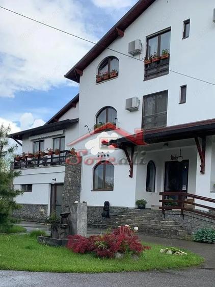 Spațiu comercial, de 1,200 mp, în Cornu