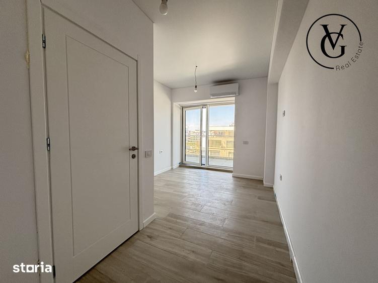 Apartament cu 3 camere semidecomandat în Nord