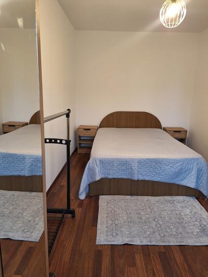 Apartament cu 2 camere nedecomandat în Casa de Cultură