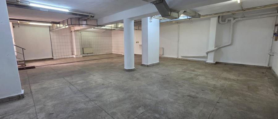 Spațiu comercial, de 137 mp, în Brașovul Vechi
