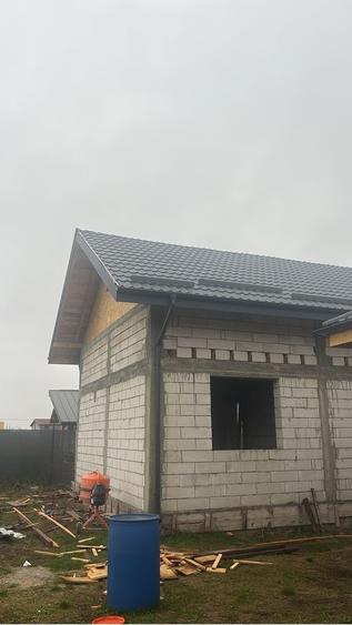 Casă cu 4 camere în Petrăchioaia