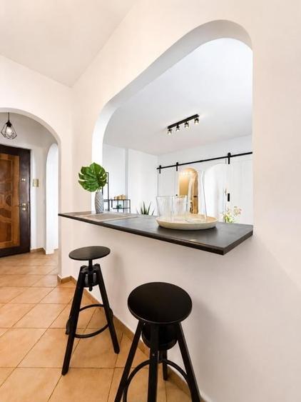 Apartament cu 2 camere semidecomandat în P-ța Unirii