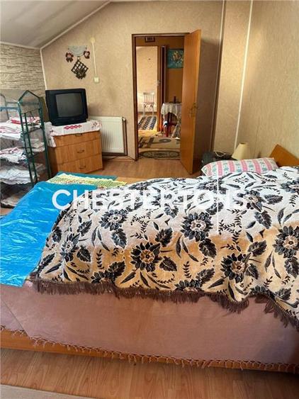 Casă individuală cu 6 camere cu Teren 1000 Mp în Ciolpani