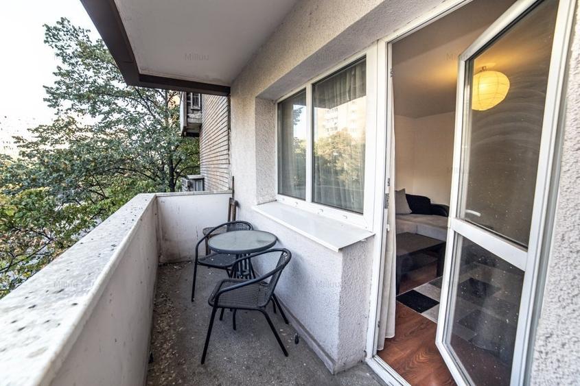Apartament cu 2 camere decomandat în Drumul Taberei