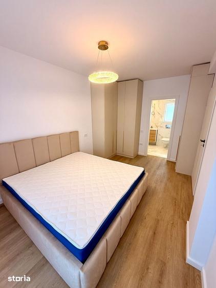 Casă cu 5 camere cu Teren 173 Mp în Dobroești
