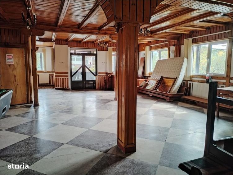 Spațiu comercial, de 414 mp, în Cornu