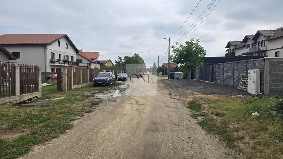 Teren Construcții intravilan de 744 mp, în Sud