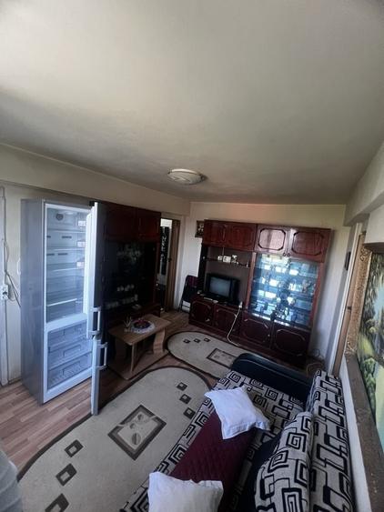 Inchiriez apartament 2 camere - 9