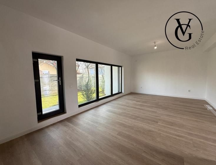 Duplex cu 4 camere cu Canalizare în Corbeanca
