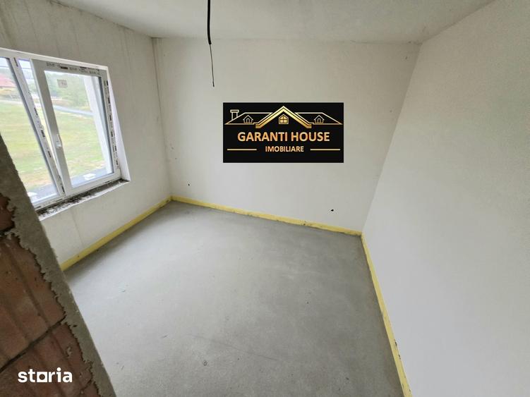 Casă cu 4 camere cu Teren 460 Mp în Recea