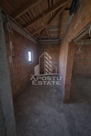 Casă individuală cu 6 camere cu Canalizare în Biled