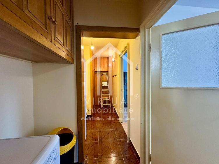 Apartament cu 3 camere decomandat în Vasile Aaron
