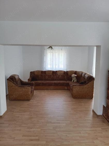 Casă cu 3 camere cu Teren 2500 Mp în Băbana