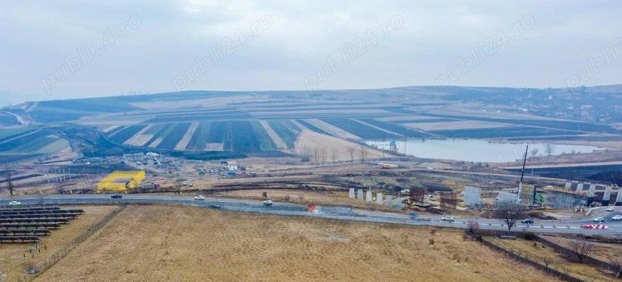 Teren de 5300 mp, în Tureni