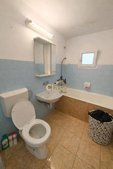Apartament cu 4 camere decomandat, mobilat în Mărăști