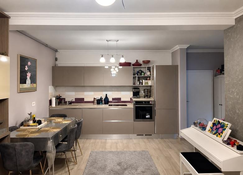 Apartament cu 2 camere semidecomandat, mobilat în Dumbrăvița